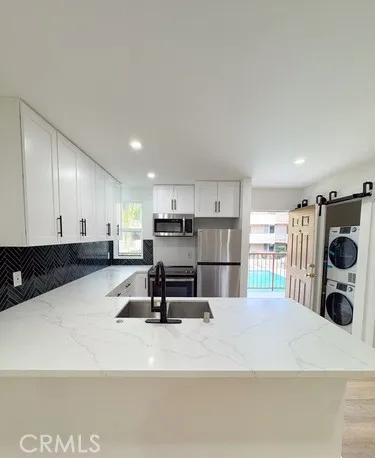 a close view of sink