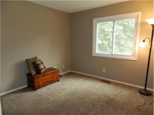 7136 Willow Road Maple Grove, MN 55369 - Photo 8 of 16 Gallery Image 8