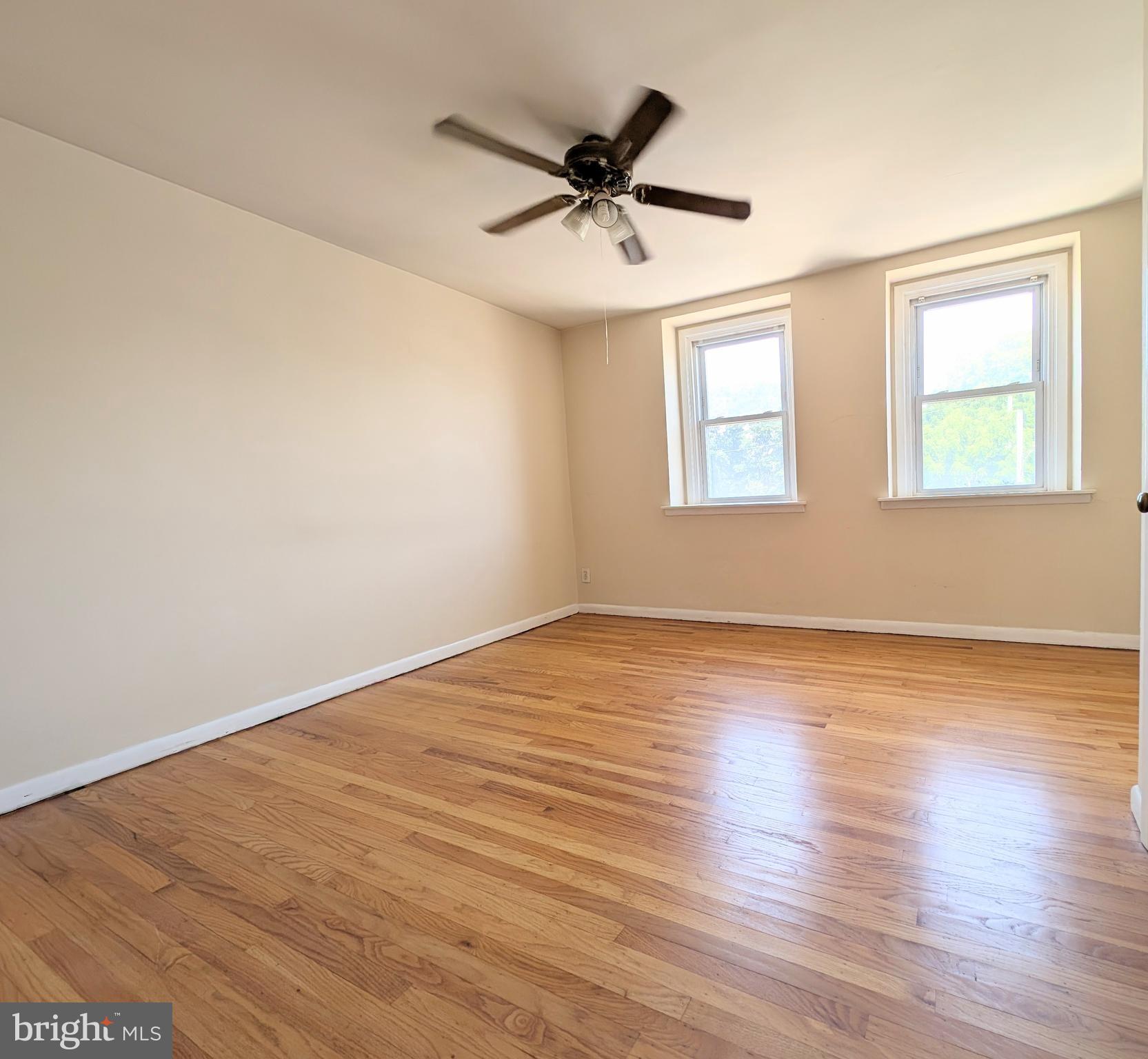 116 Botanic Court Upper Darby, PA 19082 - Photo 10 of 25 Gallery Image 10