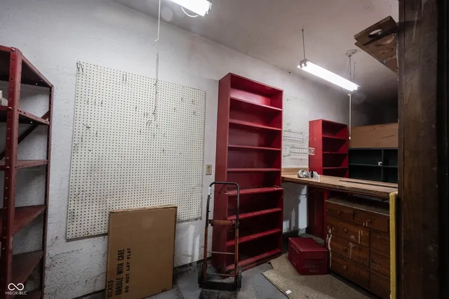 $259,900 | 4537 Whirlaway Drive, Indianapolis, IN 46237