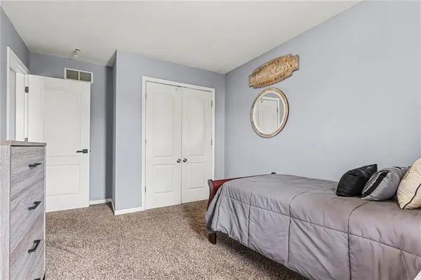 $350,000 | 709 Derby Street, Raymore, MO 64083