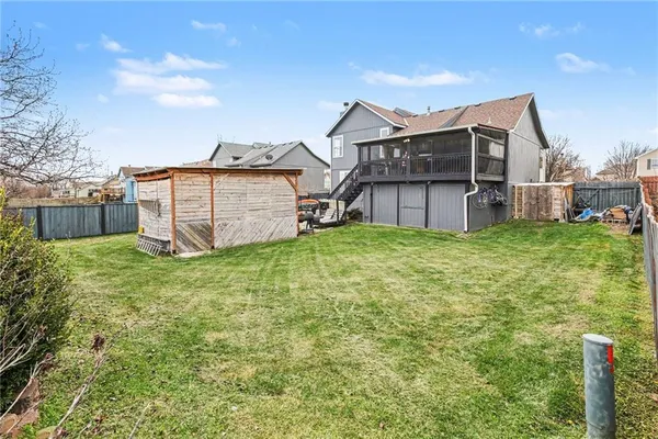 $350,000 | 709 Derby Street, Raymore, MO 64083