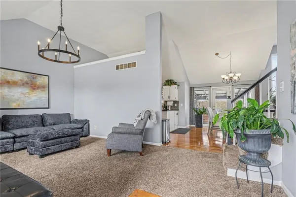 $350,000 | 709 Derby Street, Raymore, MO 64083