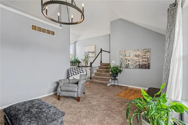 $350,000 | 709 Derby Street, Raymore, MO 64083