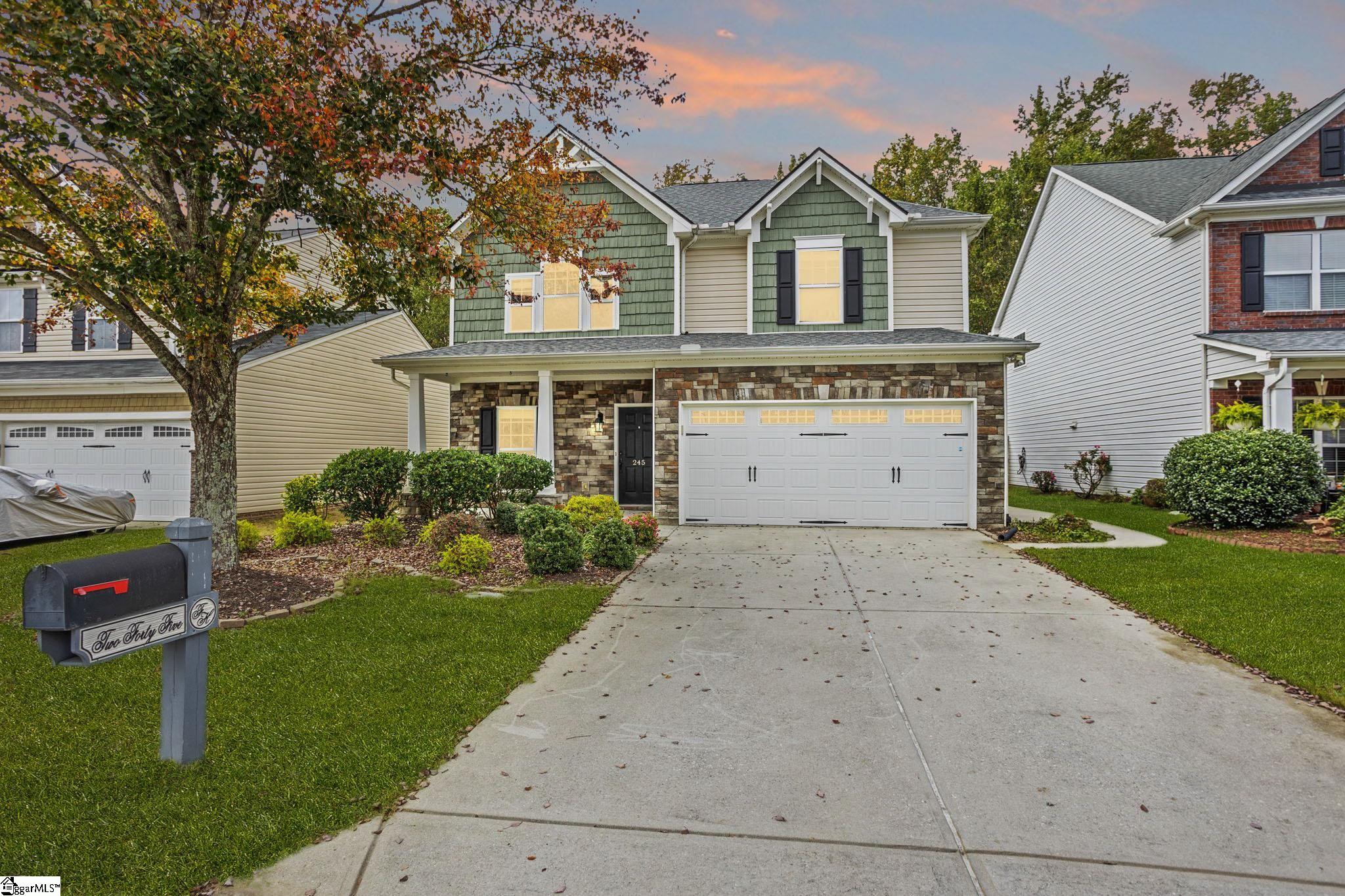 245 Barbours Lane Greenville, SC 29607 - Photo 1 of 38