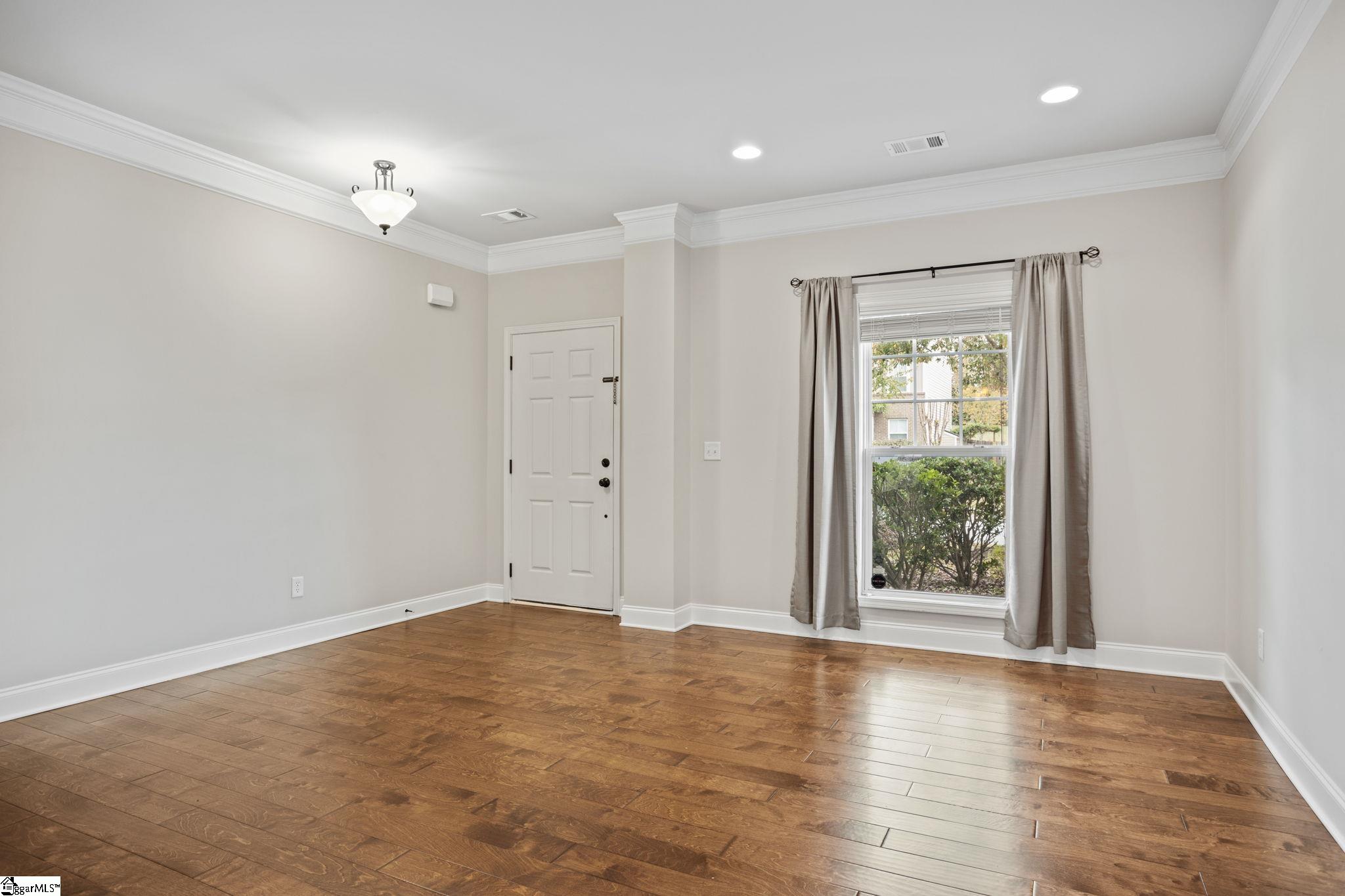 245 Barbours Lane Greenville, SC 29607 - Photo 20 of 38