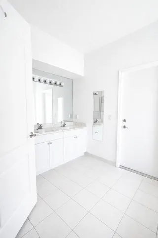 $4,800 | 13218 86th Road North, West Palm Beach, FL 33412