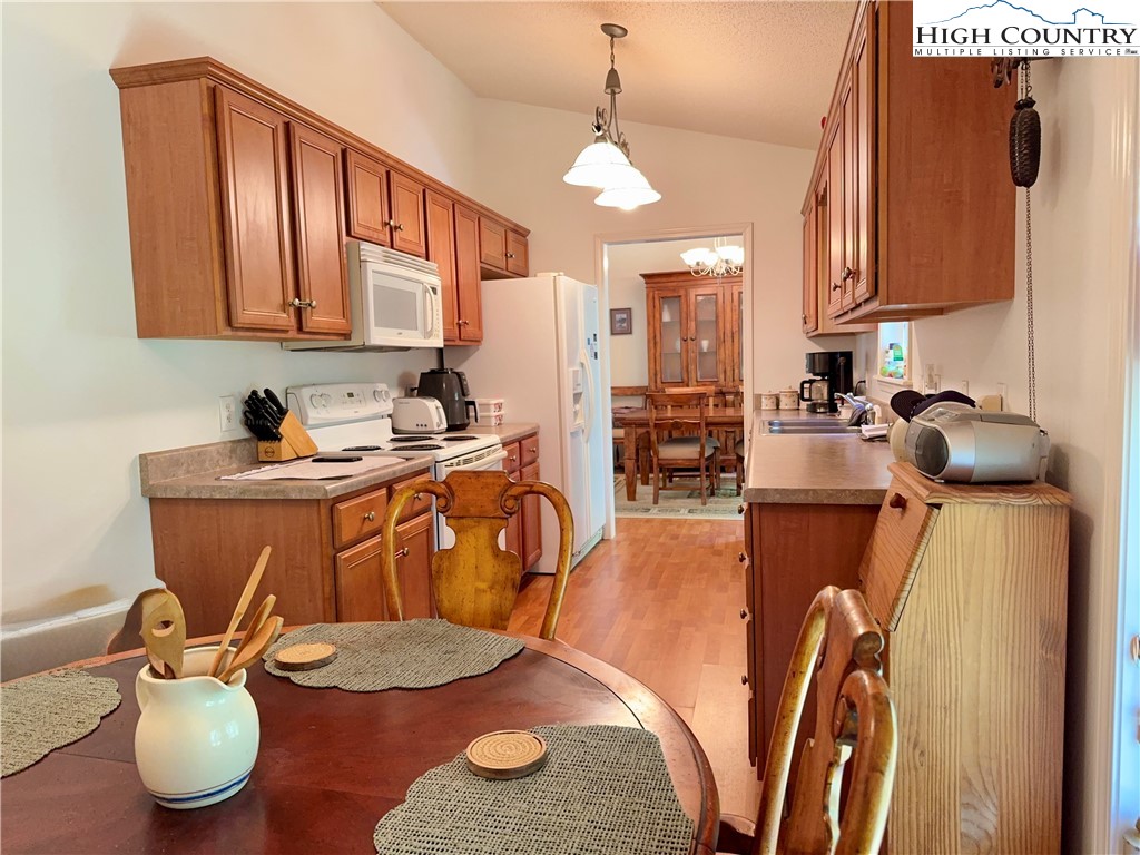 109 Doe Run Morganton, NC 28655 - Photo 15 of 44