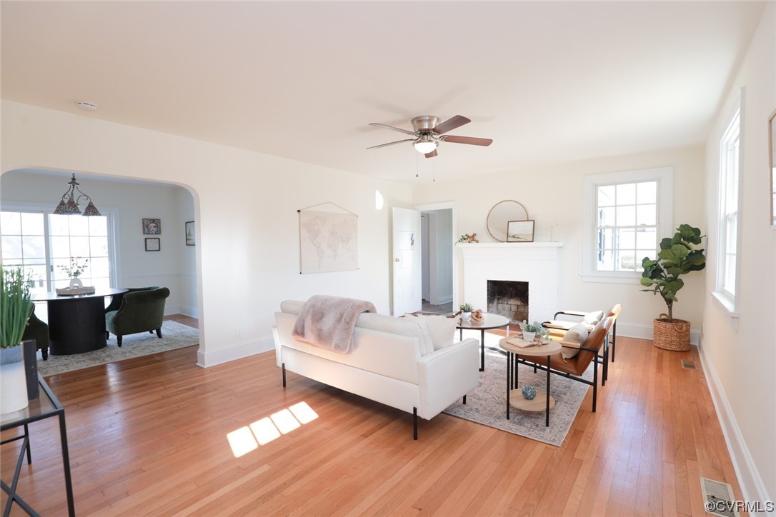 1908 Springdale Road Richmond, VA 23222 - Photo 3 of 48 Gallery Image 3