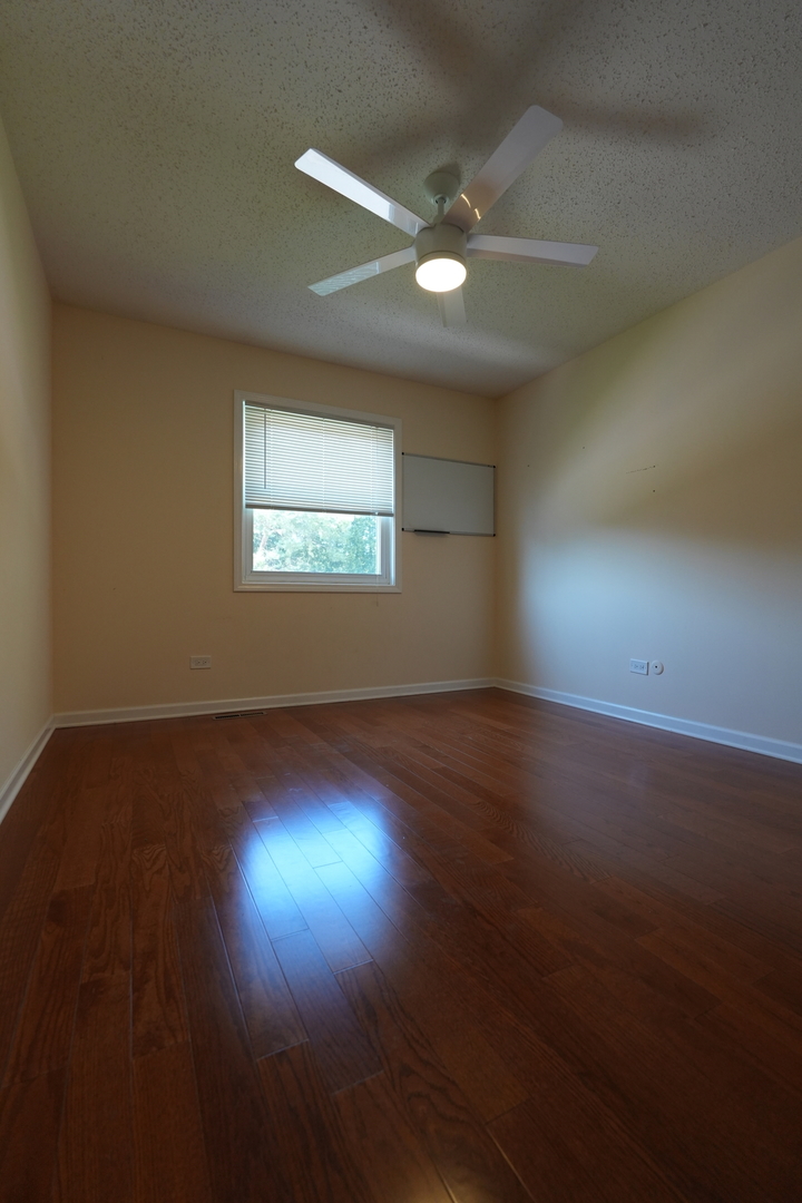 1204 Inverrary Lane Deerfield, IL 60015 - Photo 16 of 18