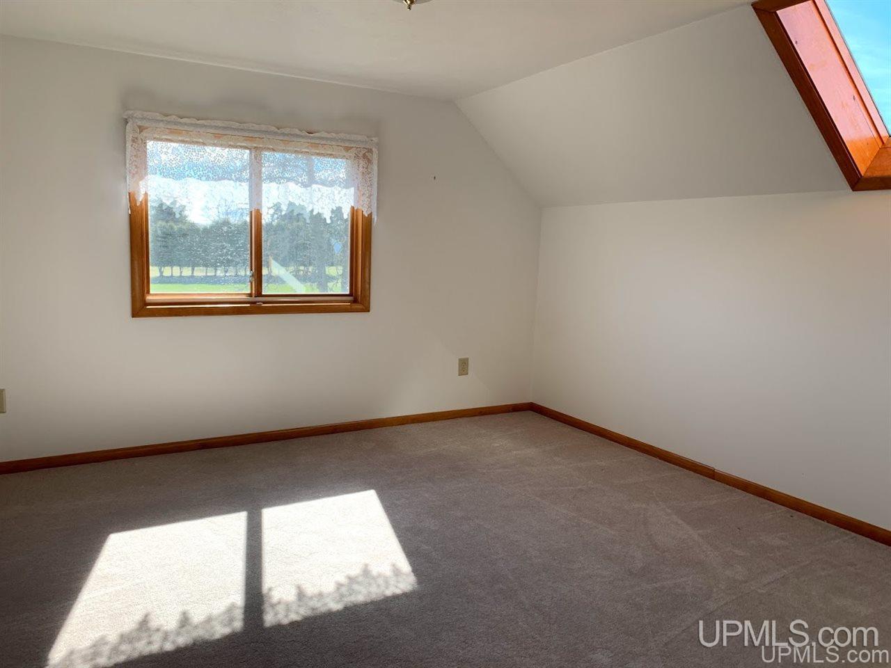 3080 14th Road Escanaba, MI 49829 - Photo 18 of 30