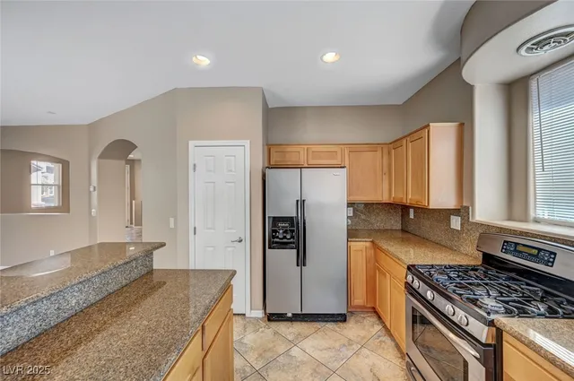 $2,395 | 569 Newberry Springs Drive, Las Vegas, NV 89148