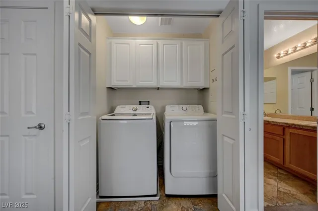 $2,395 | 569 Newberry Springs Drive, Las Vegas, NV 89148