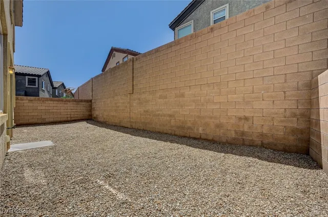 $2,395 | 569 Newberry Springs Drive, Las Vegas, NV 89148