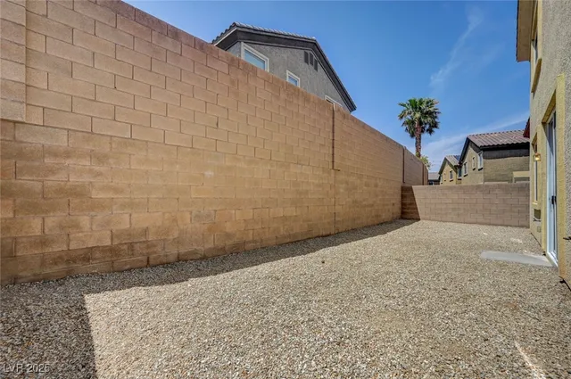 $2,395 | 569 Newberry Springs Drive, Las Vegas, NV 89148