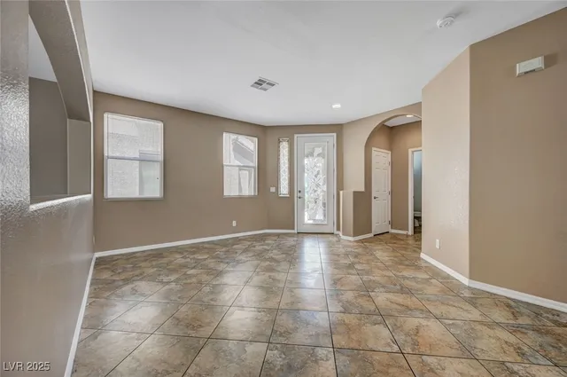 $2,395 | 569 Newberry Springs Drive, Las Vegas, NV 89148