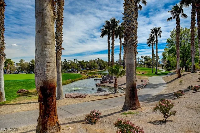 $2,395 | 569 Newberry Springs Drive, Las Vegas, NV 89148