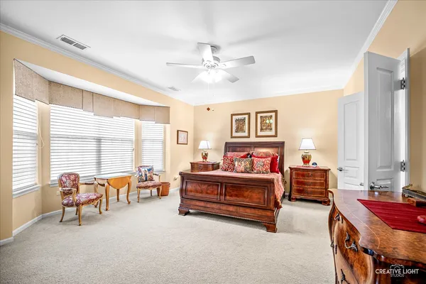 $550,000 | 2809 Stoney Creek Drive, Elgin, IL 60124
