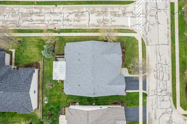$550,000 | 2809 Stoney Creek Drive, Elgin, IL 60124