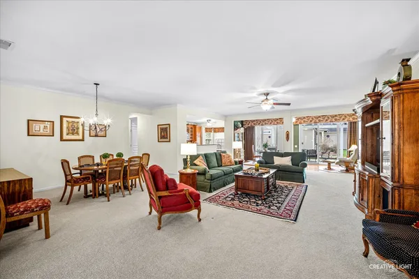 $550,000 | 2809 Stoney Creek Drive, Elgin, IL 60124
