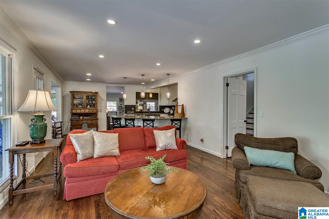1813 Catala Road Birmingham, AL 35216 - Photo 8 of 37