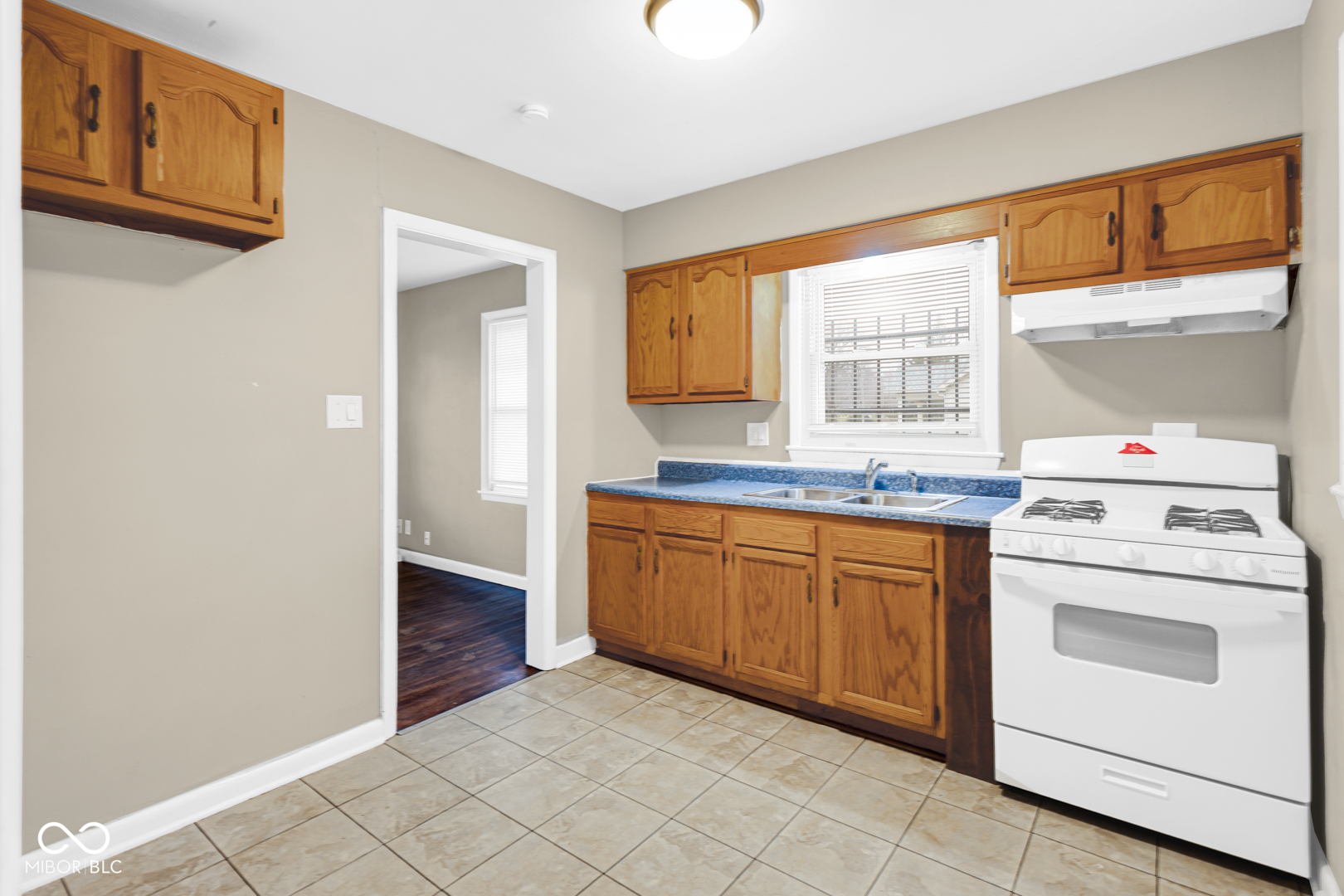 2308 West 16th Street Anderson, IN 46016 - Photo 6 of 22