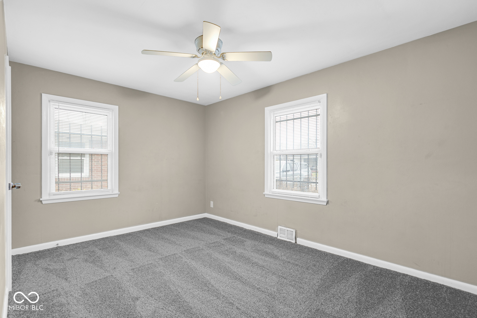 2308 West 16th Street Anderson, IN 46016 - Photo 9 of 22