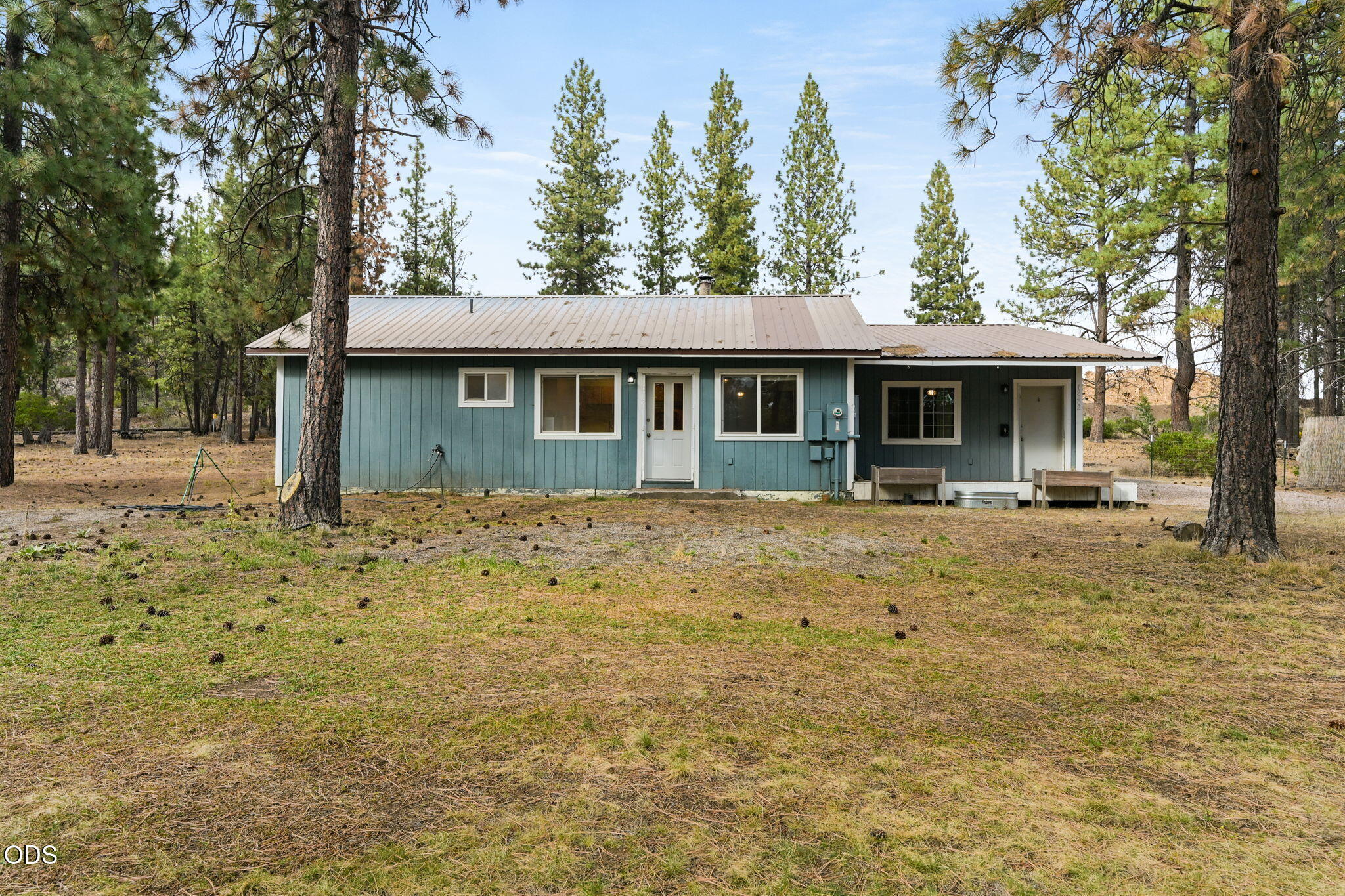 19202 Cherokee Road Bend, OR 97702 - Photo 2 of 42 Gallery Image 2