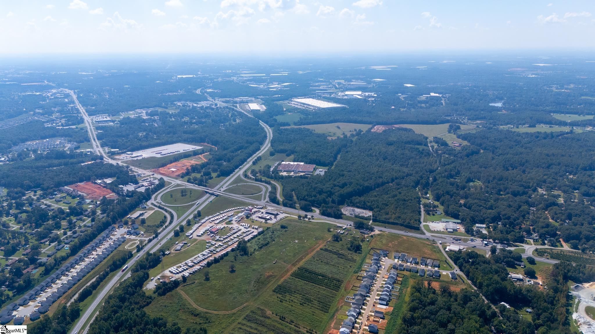 991 Meadow Farm Road Inman, SC 29349 - Photo 2 of 5