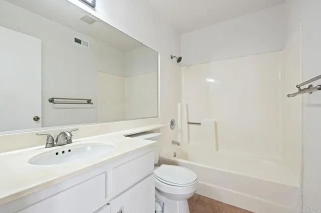 $487,500 | 707 Eastshore Terrace, Unit 26, Chula Vista, CA 91913