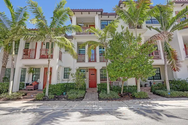 $600,000 | 11621 Southwest 13th Ct., Pembroke Pines, FL 33025