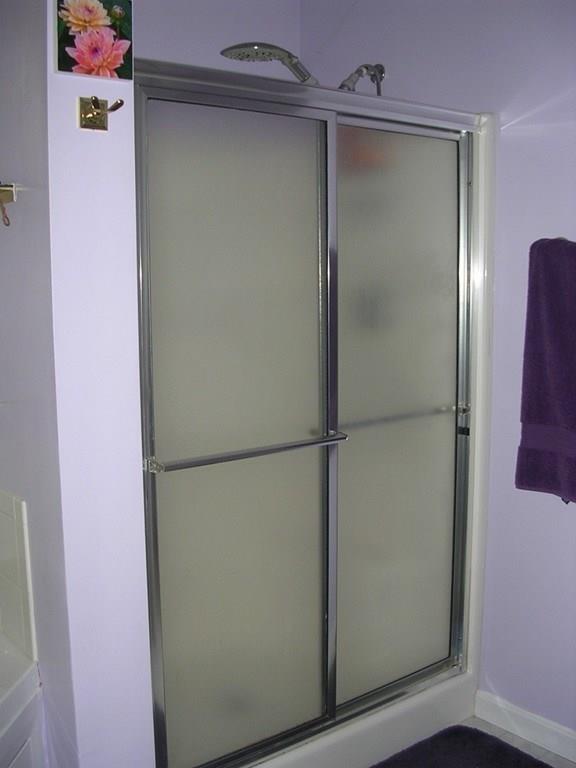 37 Hidden Road Dracut, MA 01826 - Photo 23 of 34