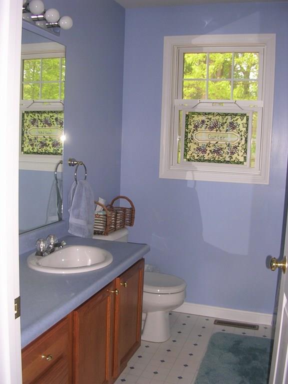 37 Hidden Road Dracut, MA 01826 - Photo 27 of 34