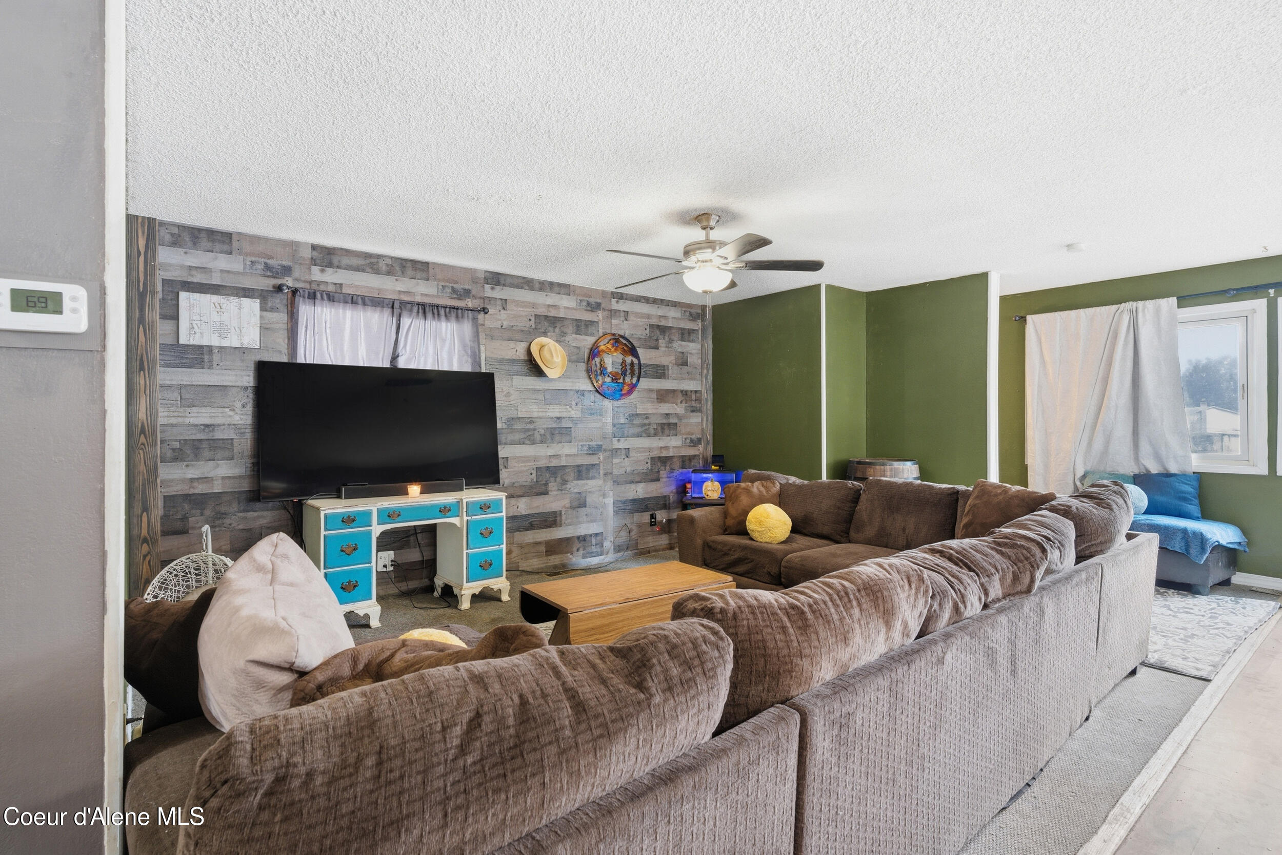 208 Rio Vista Street Osburn, ID 83849 - Photo 11 of 46 10__dsc2461