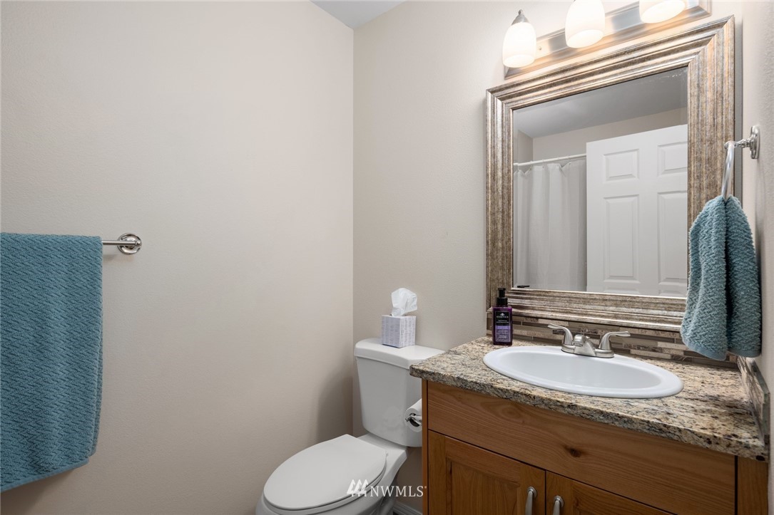 565 West Kellogg Road Bellingham, WA 98226 - Photo 24 of 28 Gallery Image 24