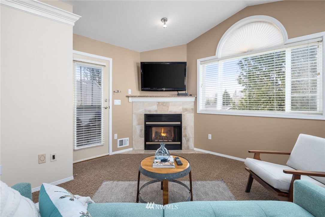 565 West Kellogg Road Bellingham, WA 98226 - Photo 10 of 28 Gallery Image 10