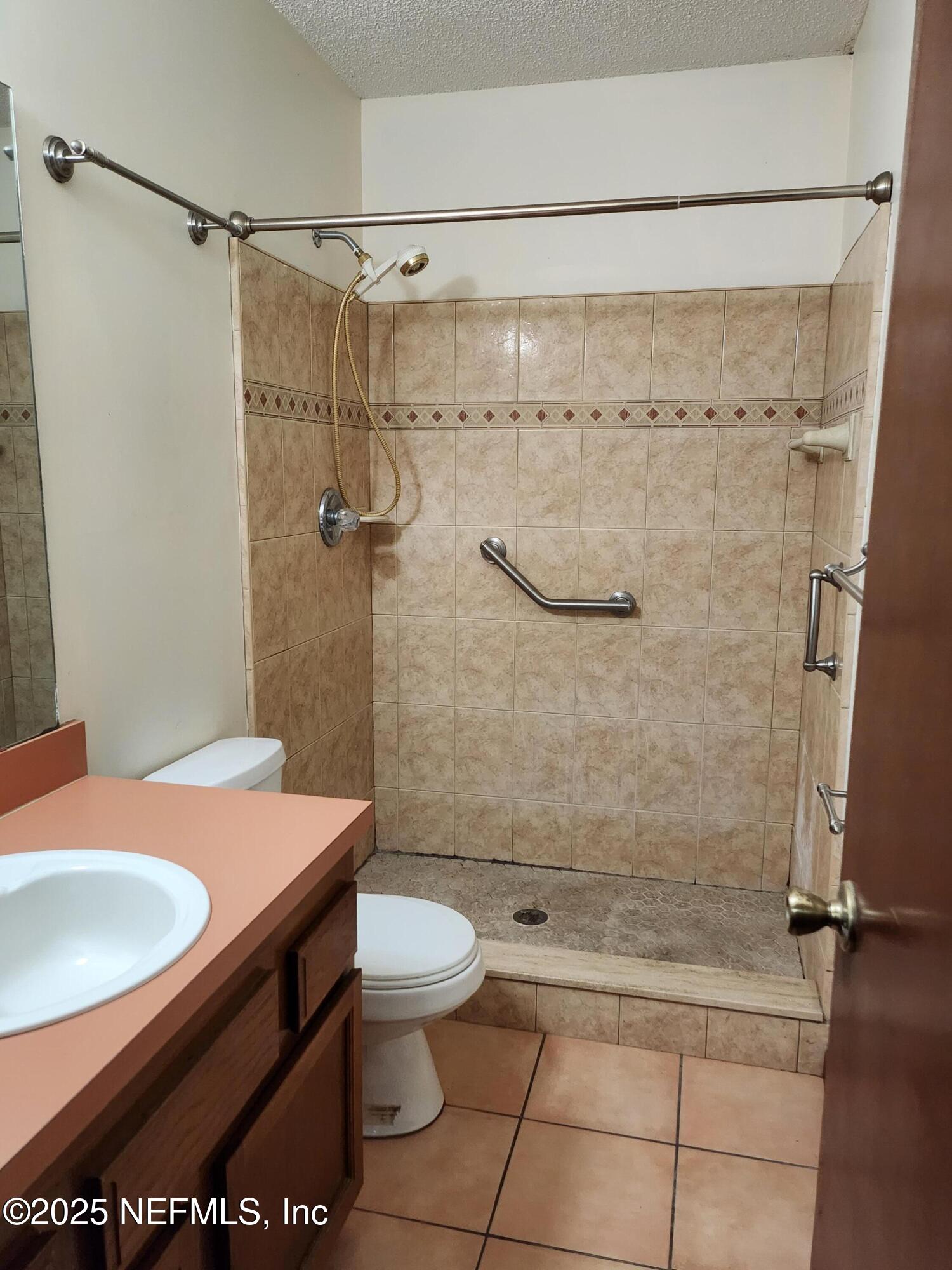 2822 Homestead Road Orange Park, FL 32065 - Photo 11 of 19 11 - Primary Bathroom