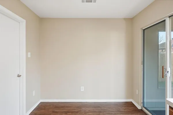 $294,900 | 111 Maned Drive, Sanger, TX 76266