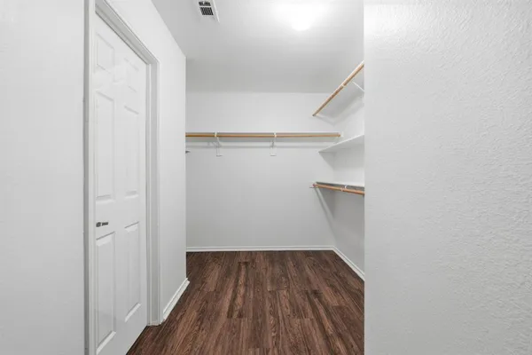 $294,900 | 111 Maned Drive, Sanger, TX 76266