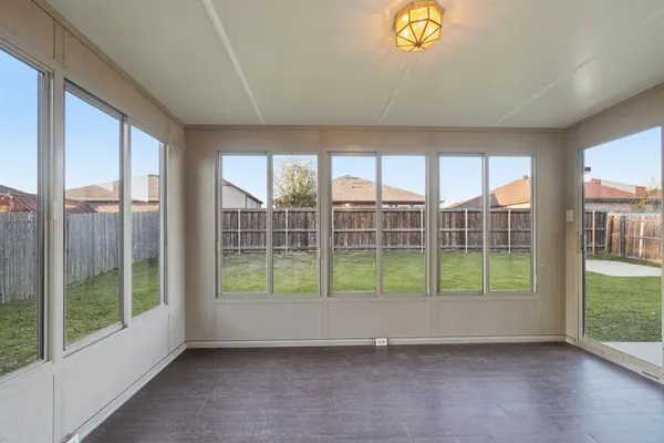 $294,900 | 111 Maned Drive, Sanger, TX 76266