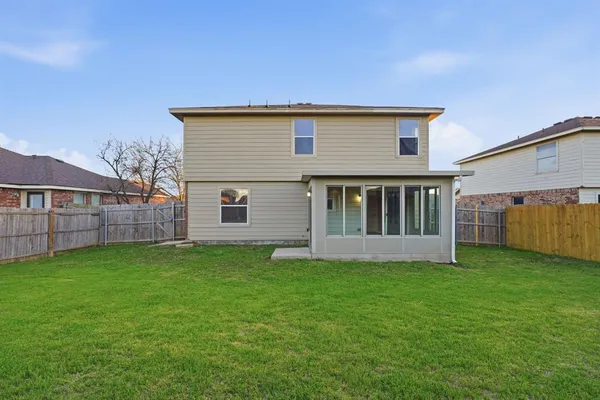 $294,900 | 111 Maned Drive, Sanger, TX 76266