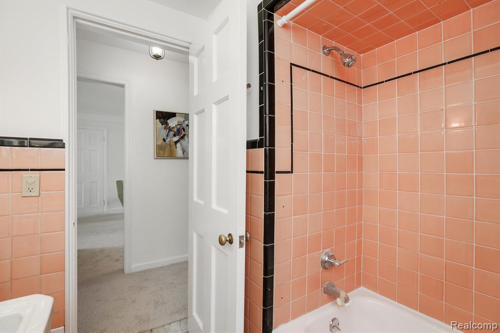 857-859 Neff Road Grosse Pointe, MI 48230 - Photo 20 of 47 Gallery Image 20