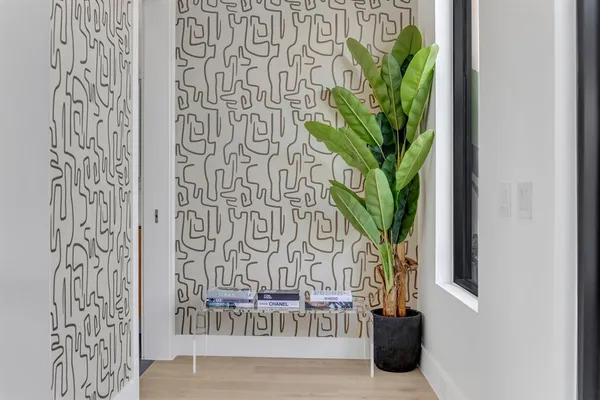 $899,000 | 610 North Oak Cliff Boulevard, Unit 203, Dallas, TX 75208