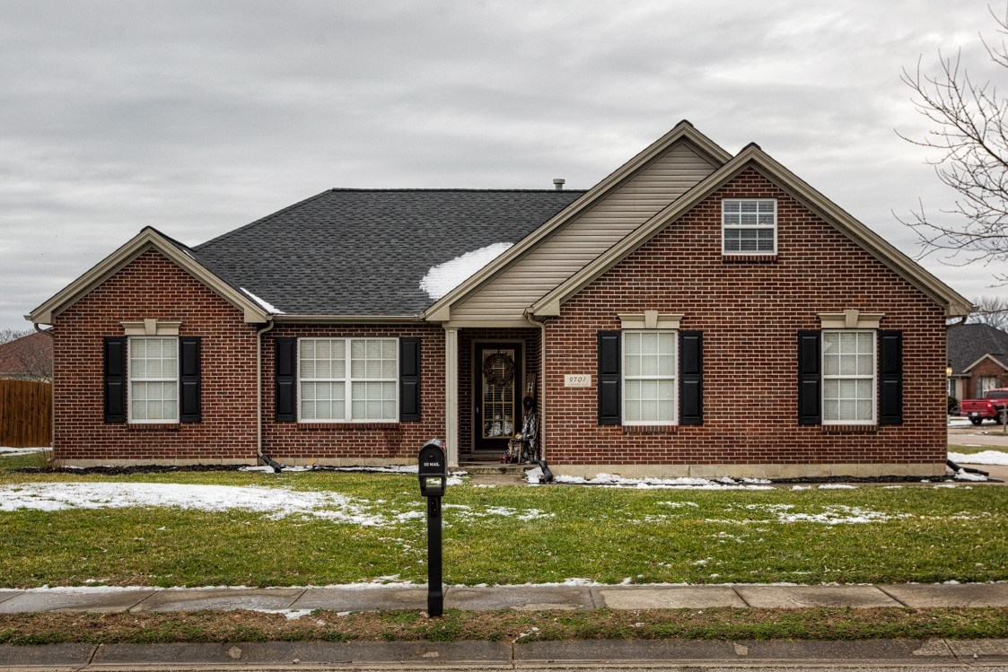 9701 Clippinger Road Evansville, IN 47725 - Photo 1 of 30 Gallery Image 1