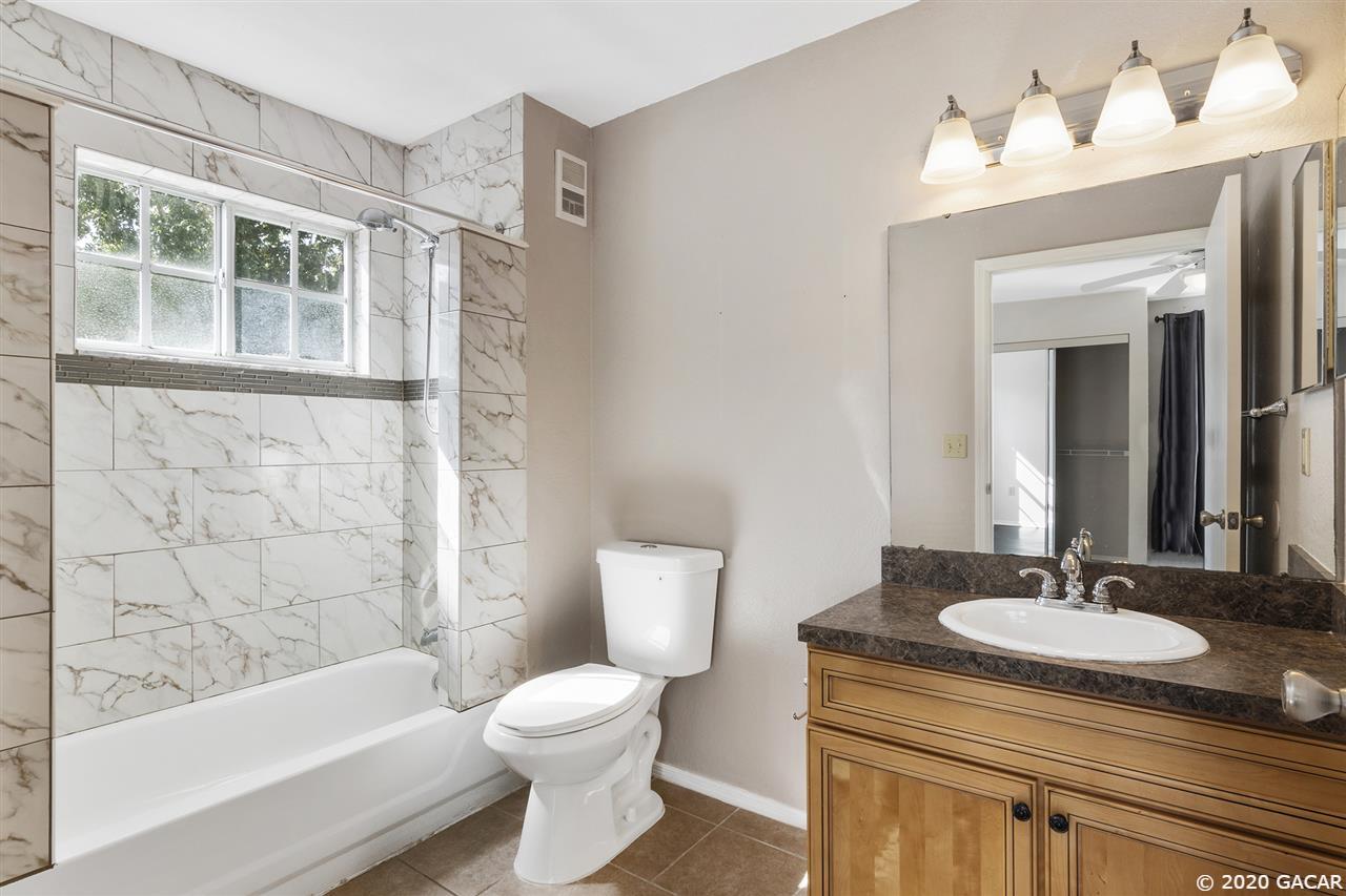 3705 Southwest 27th Street, Unit 528 Gainesville, FL 32608 - Photo 17 of 22