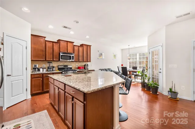 $469,000 | 137 Chertsey Drive, Mooresville, NC 28115