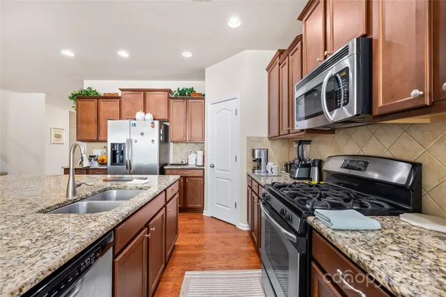 $469,000 | 137 Chertsey Drive, Mooresville, NC 28115