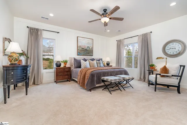 $459,999 | 117 East Peninsula Drive, Laurens, SC 29360