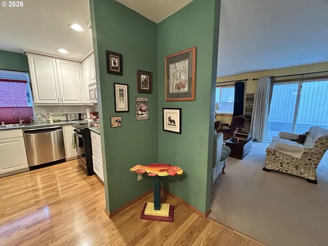 $385,000 | 13301 Northwest 14th Avenue, Unit B109, Vancouver, WA 98685