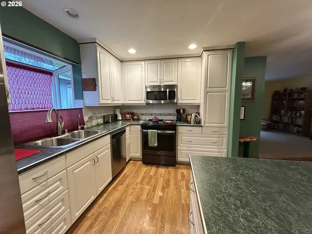 $385,000 | 13301 Northwest 14th Avenue, Unit B109, Vancouver, WA 98685